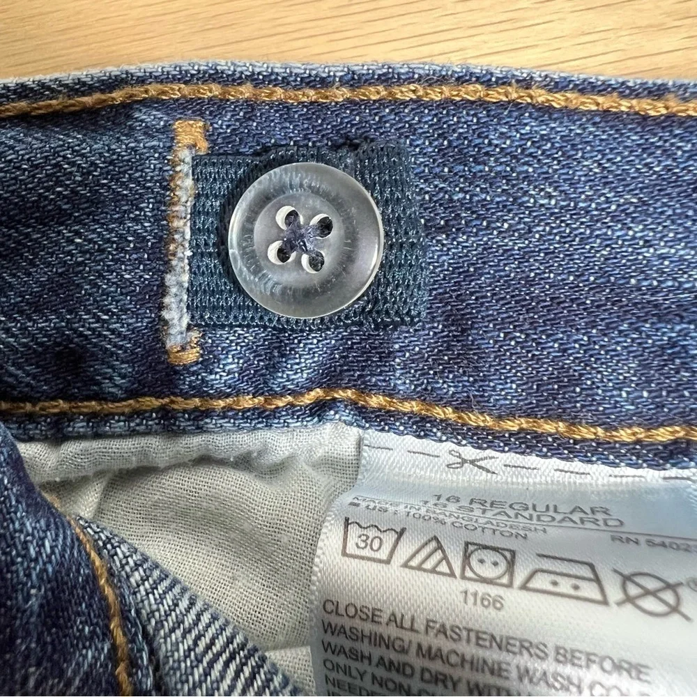 Old Navy Straight Jeans Size 16